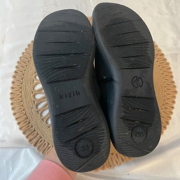 Kizik Madrid Eco Knit Black Handsfree Slip On Sneakers W9/ M7.5 - Picture 9 of 10